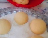 A picture of step 1 of Makai_ki_roti.   .