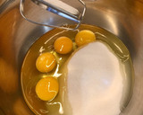 Foto del paso 6 de la receta Bizcocho de leche de coco y Maizena con almíbar de licor de coco