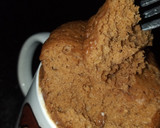 Foto del paso 3 de la receta: Bizcochuelo en taza 💕 (sin leche)