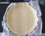 Une image de l'étape 1 de Quiche au fromage de chèvre et tomates cerises.