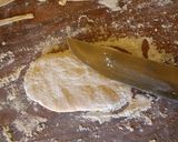 Foto del paso 2 de la receta: Fideos a cuchillo para hacer resfaloza (sopa o pastas)
