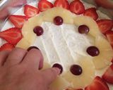 Foto del paso 9 de la receta: Pizza 🍕 dulce con frutas 🍑🍇🍍🍓