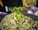 A picture of step 6 of Green Chutney Noodles.