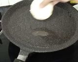 A picture of step 4 of Anday Wala burger.
