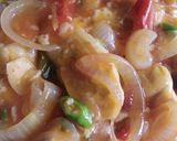 Foto langkah ke 8 dari resep Rolade telur wortel asam manis pedas.