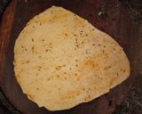 A picture of step 4 of Namak Mirch ka Paratha.