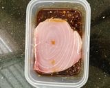 Hình bước làm 1 của món Cá Cờ Kho Tộ