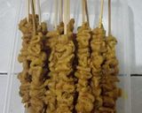 Foto langkah ke 4 dari resep Sate Komoh Usus Ayam.