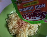 Foto langkah ke 2 dari resep Lumpia isi mie goreng lumer.