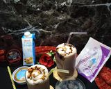 A picture of step 2 of Milk (Chocolate Milkshake).