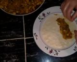 صورة لخطوة 3 من وصفة مملحات على شكل هلاليات بحشوة لديدة بزفاف ساهلين أدغيا كيوجدو