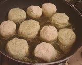 Foto del passaggio 3 della ricetta Polpette di patate vegan