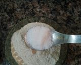 Foto del paso 3 de la receta: Pancitos integrales sin amasar