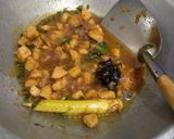 Foto langkah ke 3 dari resep Ayam kecap mie ayam.