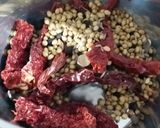 A picture of step 1 of Restaurant Style Kadai Paneer.