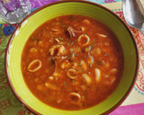 Foto del paso 4 de la receta: Guiso marinero de alubias con calamares