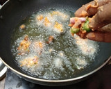 கேரட் பக்கோடா (Carrot pakoda recipe in tamil) ரெசிபி ஸ்டேப் 5 புகைப்படம்