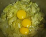 Foto del paso 2 de la receta: Zapallitos revueltos con huevos