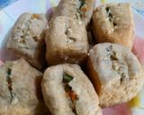 Foto langkah ke 5 dari resep Tahu Isi Mie & Sayur Crispy🍴.