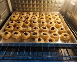 Foto langkah ke 4 dari resep 1 Adonan Kue Kering untuk Aneka Variasi.