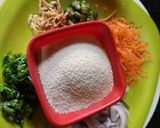 হেলদি আ্যন্ড টেষ্টি সুজি চিলা (sooji chilla recipe in Bengali) রেসিপির ধাপ 1 ছবি