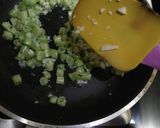 Gambar langkah 3 resipi Kacang Buncis Goreng Telur.