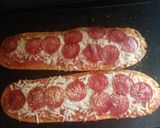 A picture of step 6 of Garlic bread pizza.