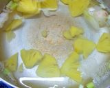 Hình bước làm 3 của món Canh cá khoai nấu thơm cà
