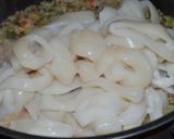 Foto del paso 5 de la receta: Cazuela de aros de calamar
