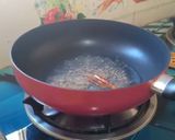 A picture of step 4 of Radish Pulav/Mullangi Rice.