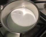 Une image de l'étape 1 de Œufs de Pâques fondants chocolat noix de coco.