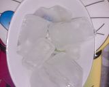 A picture of step 2 of Plum juice.
