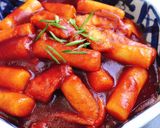 Hình bước làm 3 của món Bánh gạo Hàn Quốc (Vegetarian Tokbokki)
