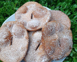 Foto del paso 5 de la receta: Tortas fritas dulces de harina integral y naranja