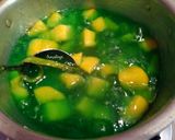 Foto langkah ke 3 dari resep Bubur Ubi Tapioka Pandan.