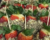 Foto del paso 5 de la receta: Fresas Cubiertas de chocolate y nueces