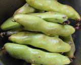 A picture of step 1 of Grilled broad beans(Fava beans).