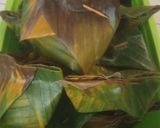 Foto langkah ke 6 dari resep Tape Gatot Bungkus Daun Pisang.