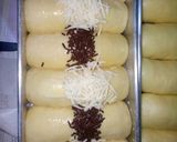 Foto langkah ke 10 dari resep Roti Nyobek.