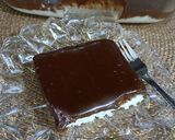 صورة لخطوة 4 من وصفة تحلية جوز الهند و صوص الشوكولاطة 🥥🍫