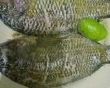 Foto langkah ke 1 dari resep Pecak Ikan Mujaer.