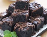 Foto langkah ke 2 dari resep Brownies Pisang Peanut Butter, Lembut, Simple, Tepung Terigu, Tanpa Mixer.