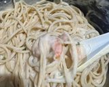 Foto del paso 3 de la receta: Pasta con camarones 🦐