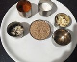 तीळ ची चटणी रेसपी (til chi chutney recipe in marathi) रेसिपी स्टेप 1 फोटो 