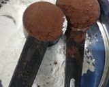 A picture of step 3 of Cookpad customized cupcakes.