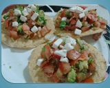 Foto del paso 4 de la receta: Tostadas de salmón ahumado
