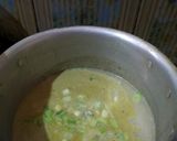 Foto langkah ke 4 dari resep Soto ayam santan bumbu instan.