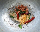 A picture of step 4 of Ellu sadam/ sesame rice in 15 minutes.