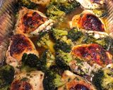 A picture of step 7 of Roasted Chicken Thighs with Broccoli 🥦.