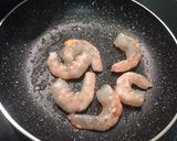 Foto del paso 5 de la receta: Sargo con crema de Mejillones y Langostinos